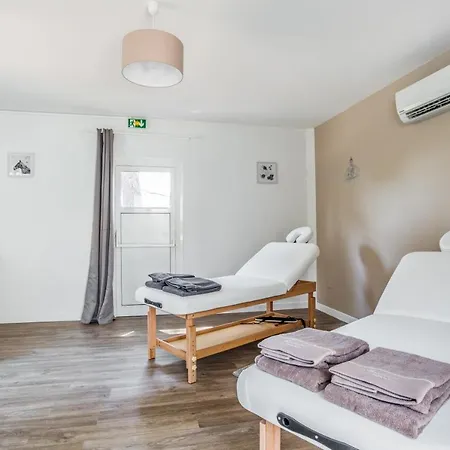 Daire Saint-raphael Valescure - Maeva - 4 Personnes - Confort Mae-0134 *